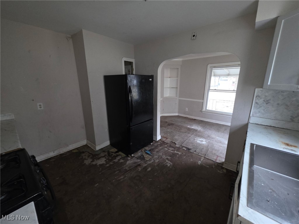 3852 Lee Heights Boulevard Cleveland OH 44128