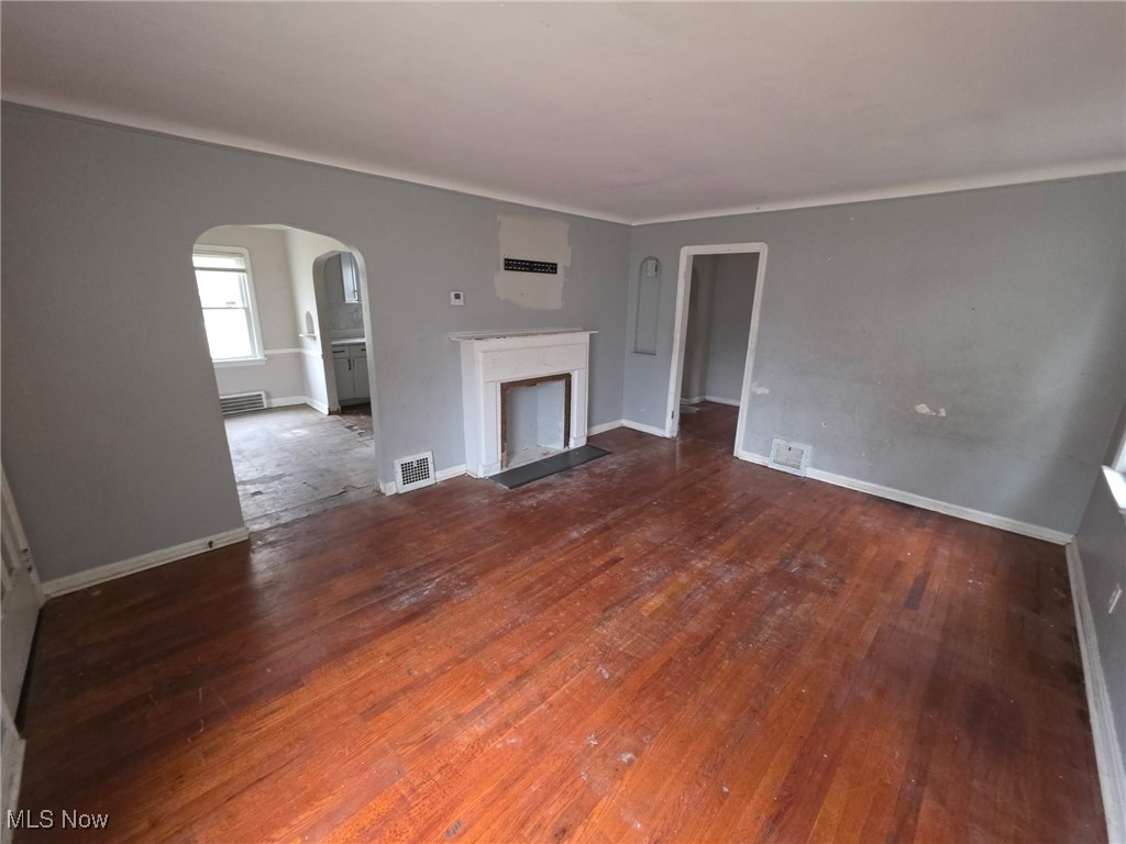 3852 Lee Heights Boulevard Cleveland OH 44128