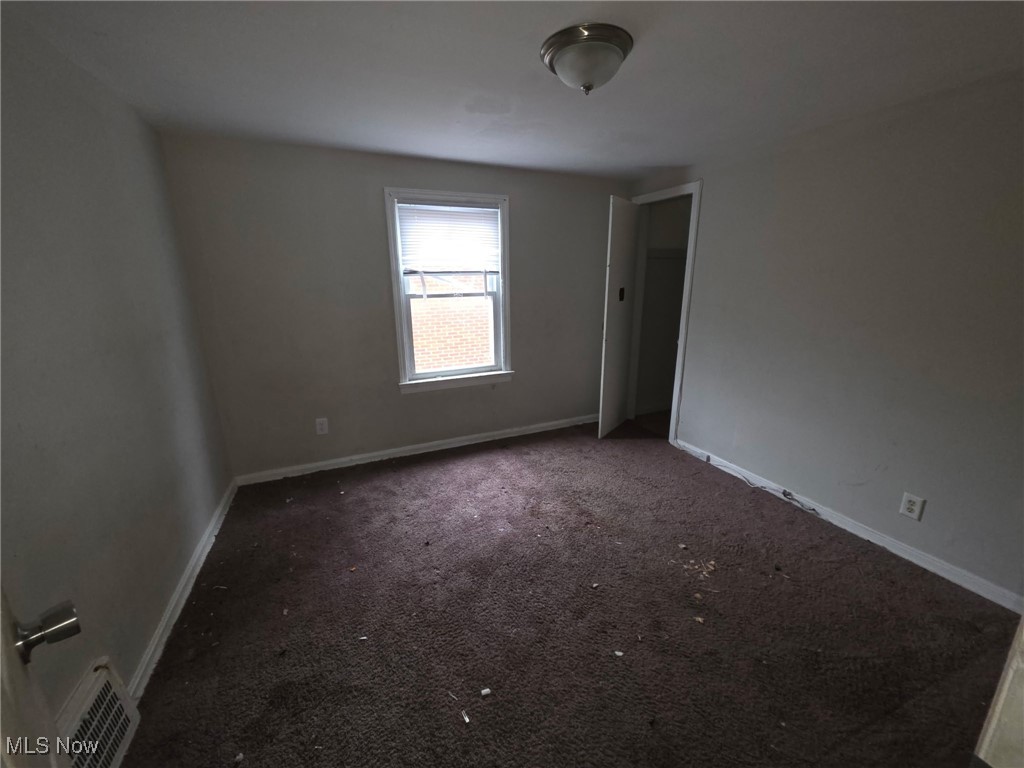 3852 Lee Heights Boulevard Cleveland OH 44128