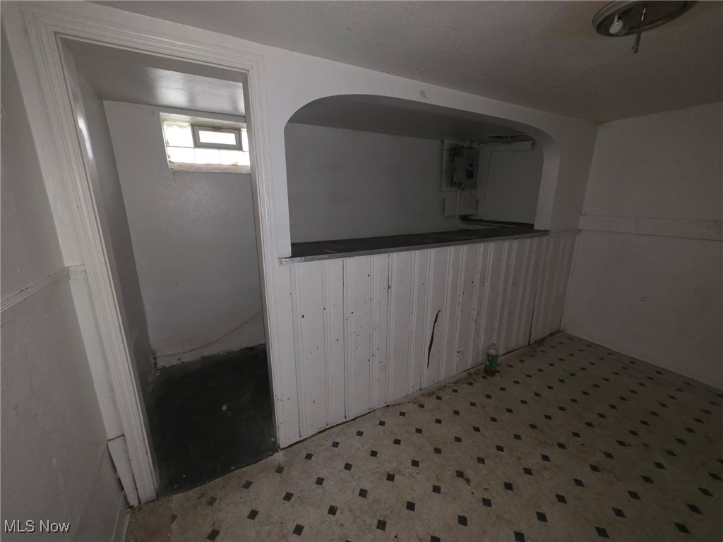3852 Lee Heights Boulevard Cleveland OH 44128