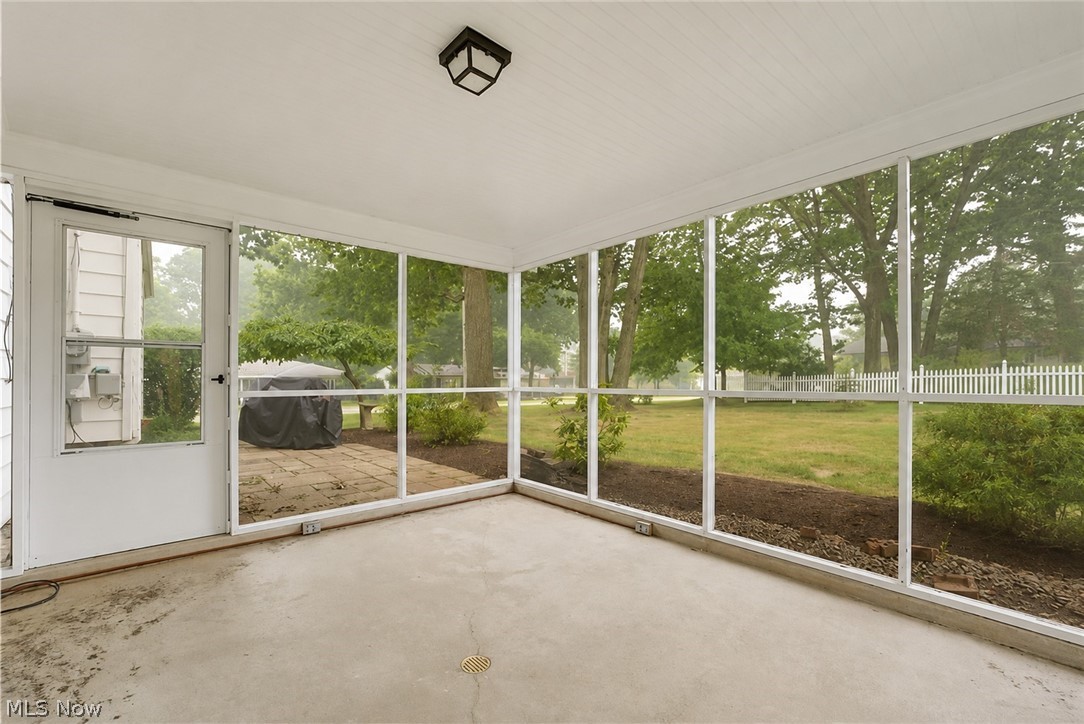 4880 Maple Hill Drive Seven Hills OH 44131