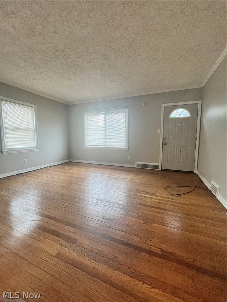 14906 Harvard Avenue Cleveland OH 44128