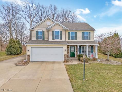 5384 Villarose Avenue NW Massillon OH 44647