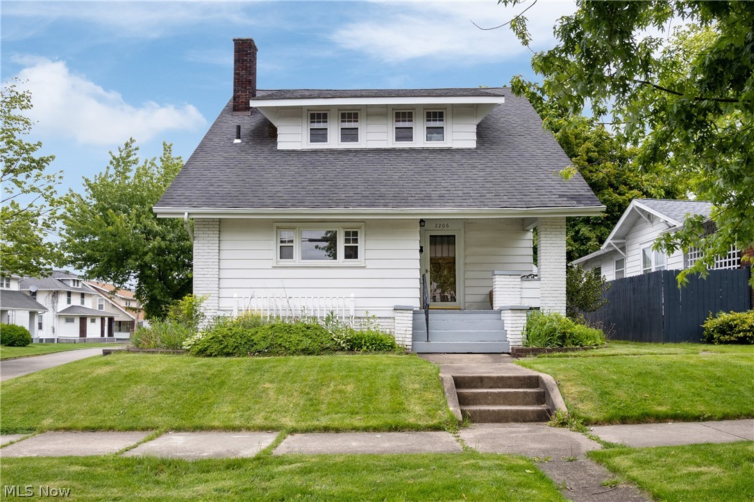 2206 S Linden Avenue Alliance OH 44601