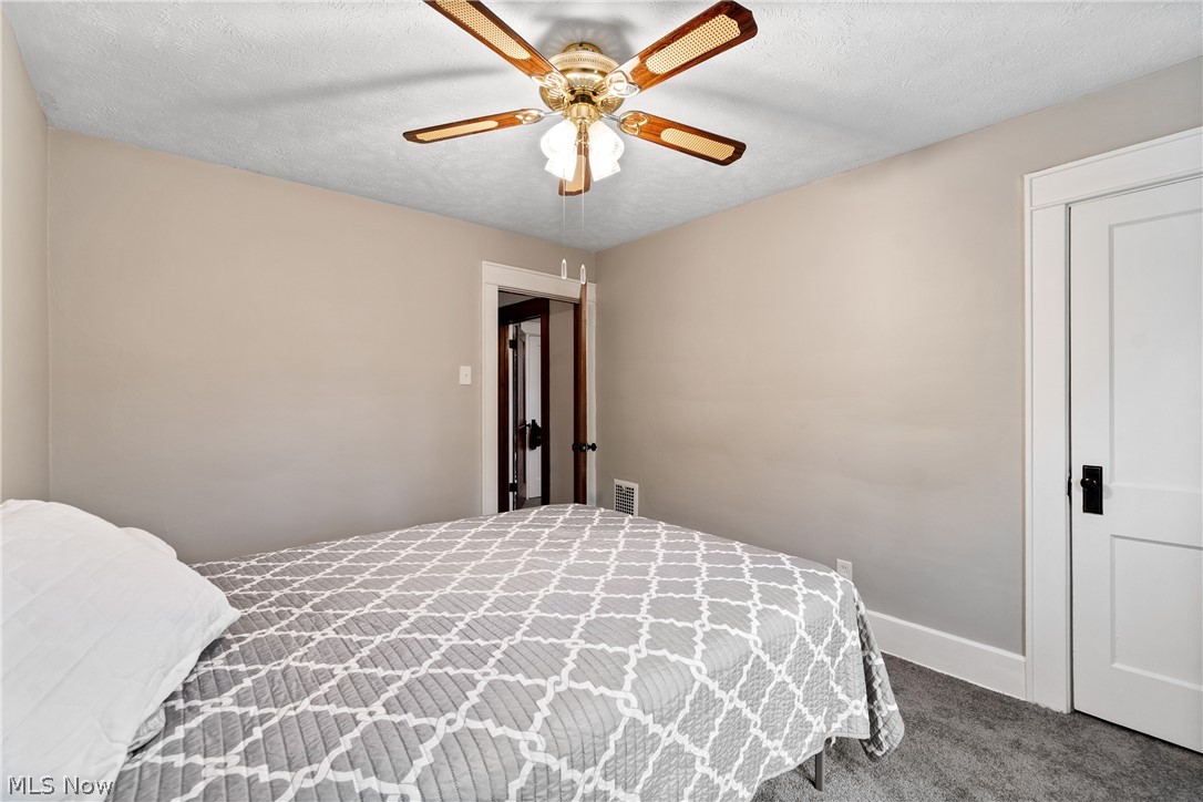 2206 S Linden Avenue Alliance OH 44601