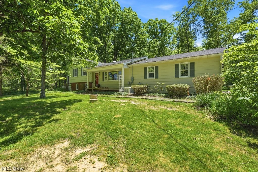 16203 Mock Road Berlin Center OH 44401