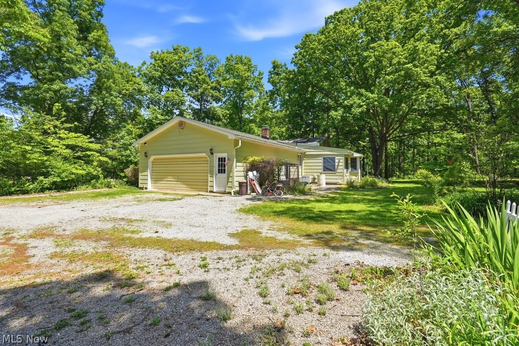 16203 Mock Road Berlin Center OH 44401