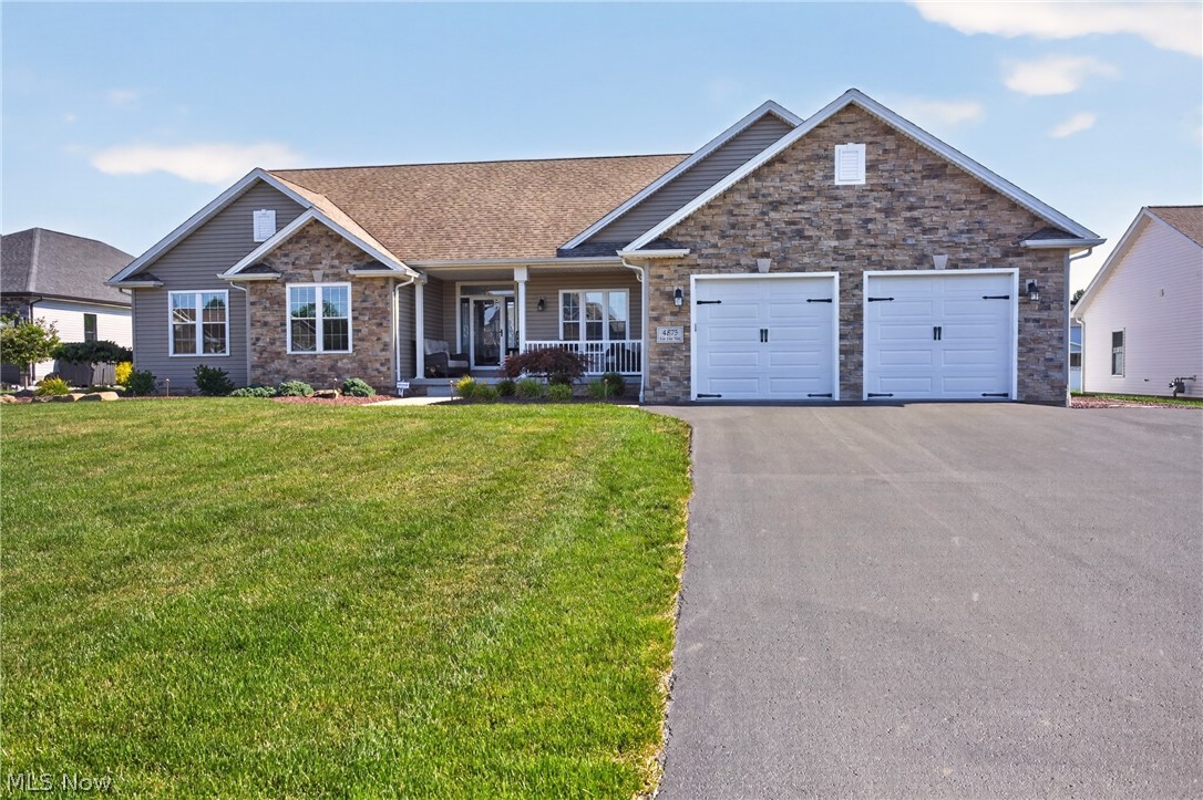 4875 Tree Line Trail New Middletown OH 44442