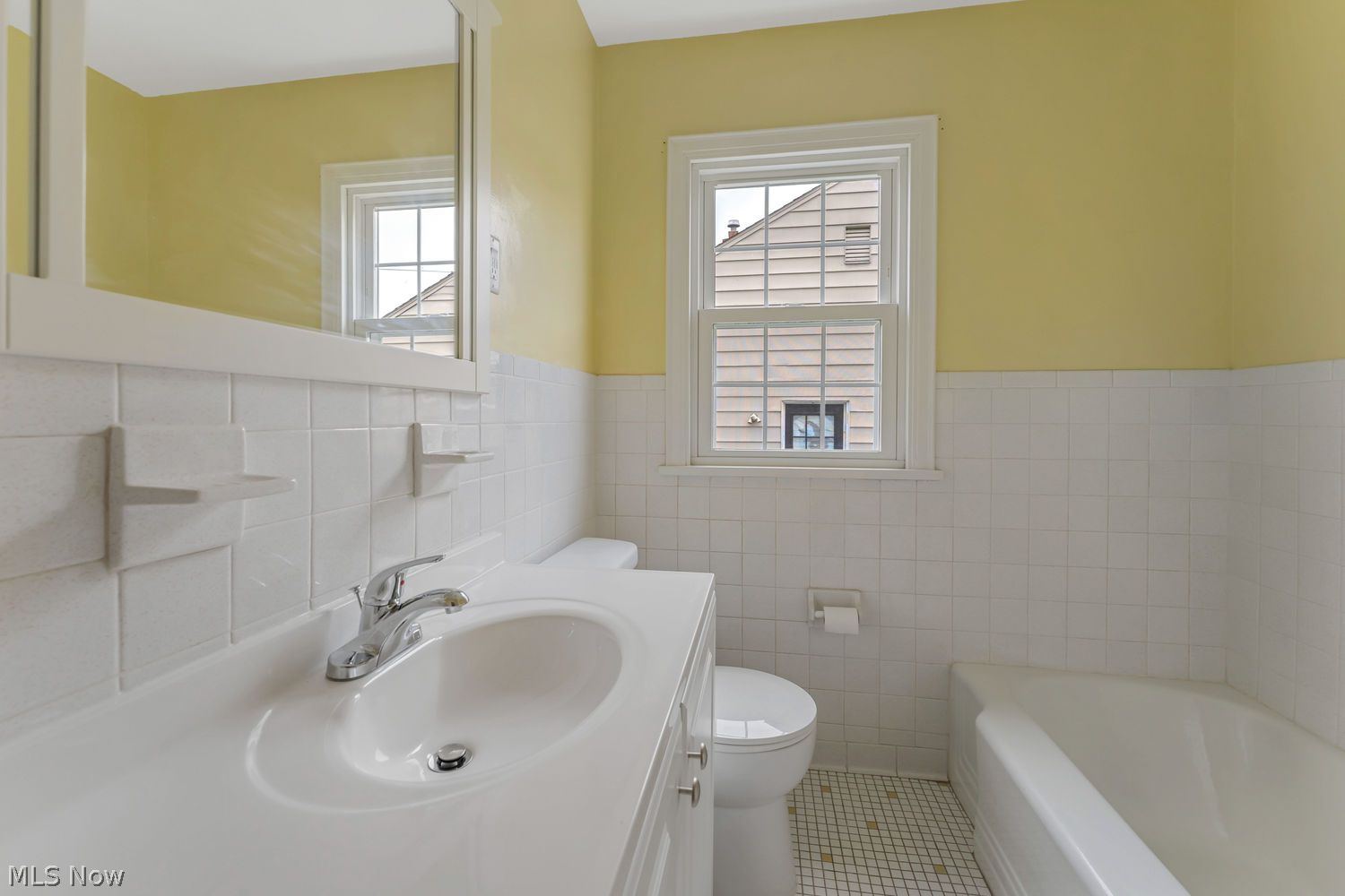 723 Packard Street NW Warren OH 44483