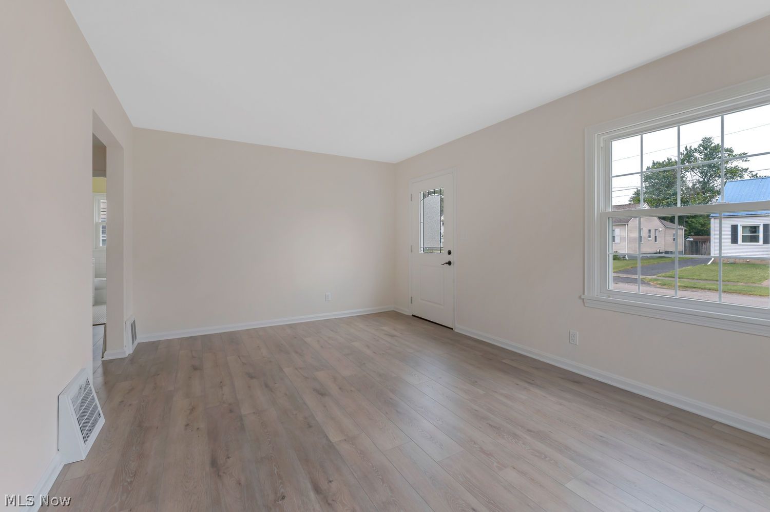 723 Packard Street NW Warren OH 44483