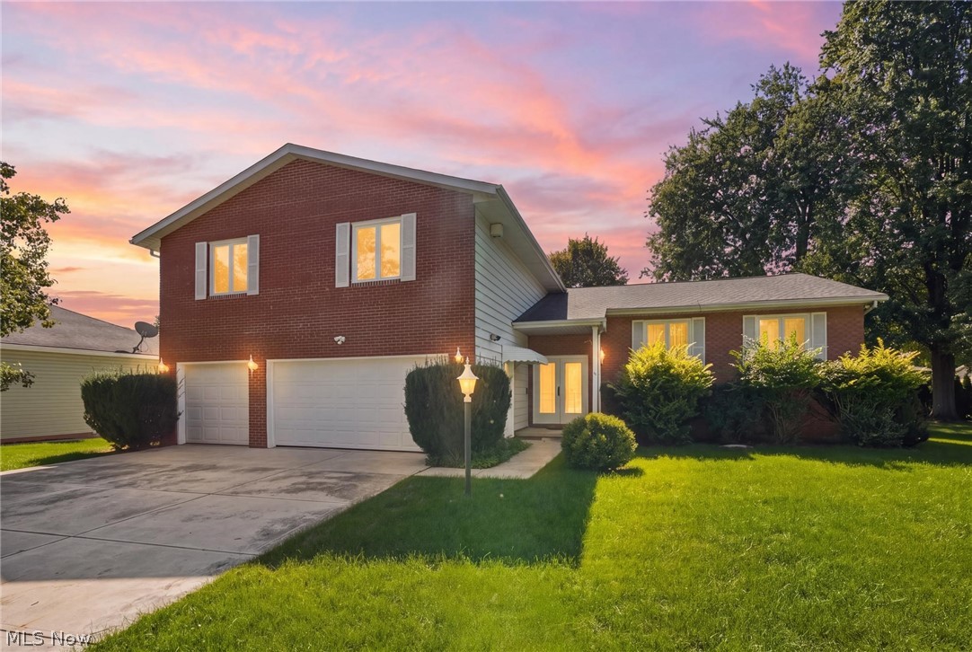 15559 Cottonwood Oval Middleburg Heights OH 44130