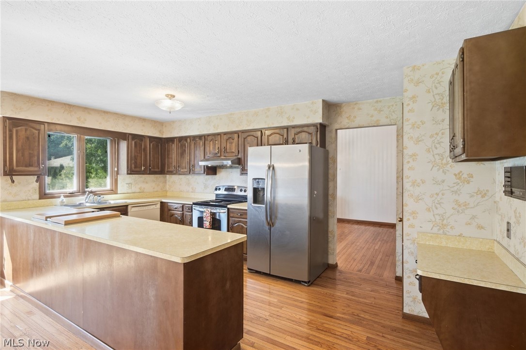 15559 Cottonwood Oval Middleburg Heights OH 44130