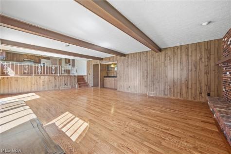 15559 Cottonwood Oval Middleburg Heights OH 44130