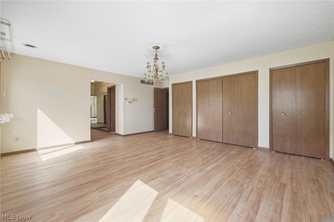 15559 Cottonwood Oval Middleburg Heights OH 44130