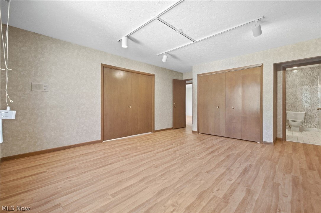 15559 Cottonwood Oval Middleburg Heights OH 44130