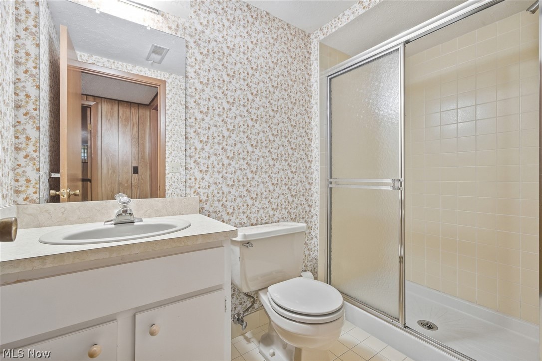 15559 Cottonwood Oval Middleburg Heights OH 44130