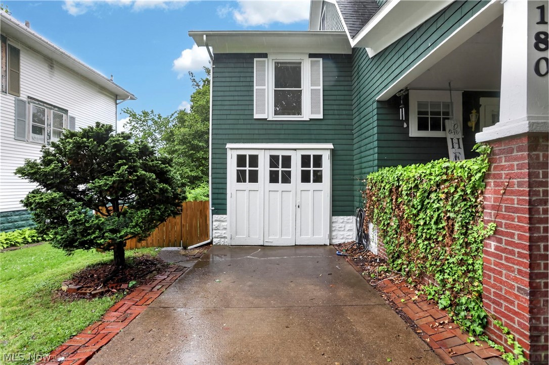 180 Montgomery Boulevard New Concord OH 43762