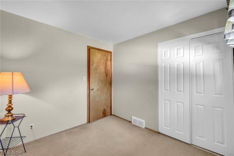 14121 Donald Drive Brook Park OH 44142