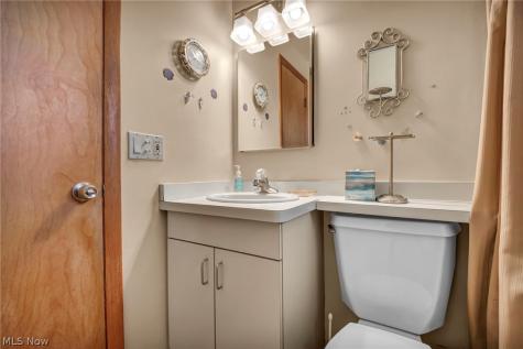 14121 Donald Drive Brook Park OH 44142
