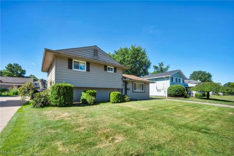 14121 Donald Drive Brook Park OH 44142