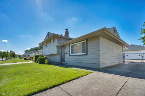 14121 Donald Drive Brook Park OH 44142
