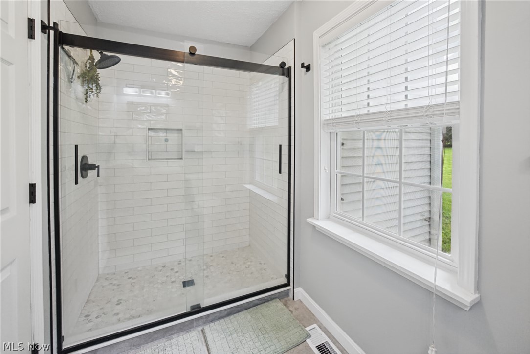 35220 Chagrin Boulevard Moreland Hills OH 44022