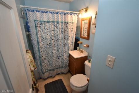 4137 W 157th Street Cleveland OH 44135