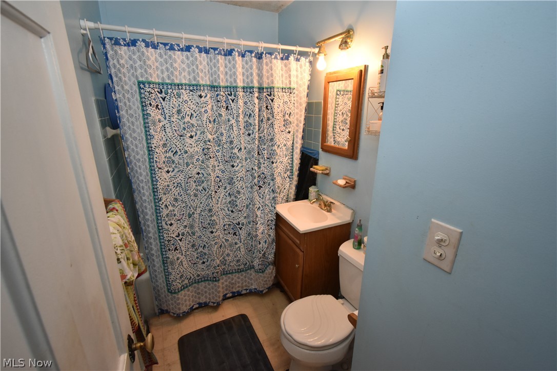 4137 W 157th Street Cleveland OH 44135