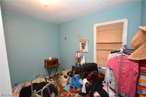 4137 W 157th Street Cleveland OH 44135