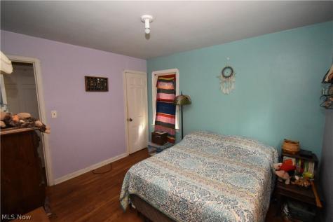 4137 W 157th Street Cleveland OH 44135