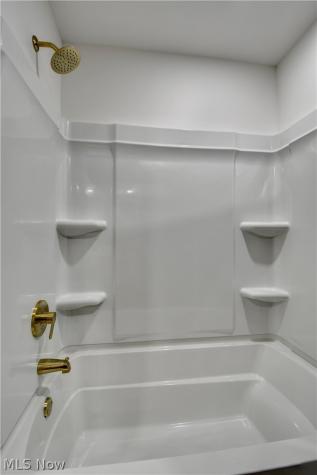 417 Grand Ridge Drive Howard OH 43028