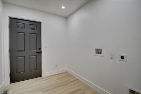 417 Grand Ridge Drive Howard OH 43028
