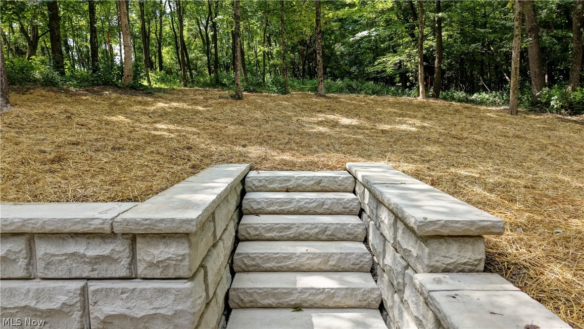 417 Grand Ridge Drive Howard OH 43028