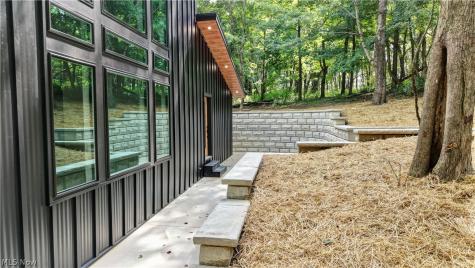 417 Grand Ridge Drive Howard OH 43028