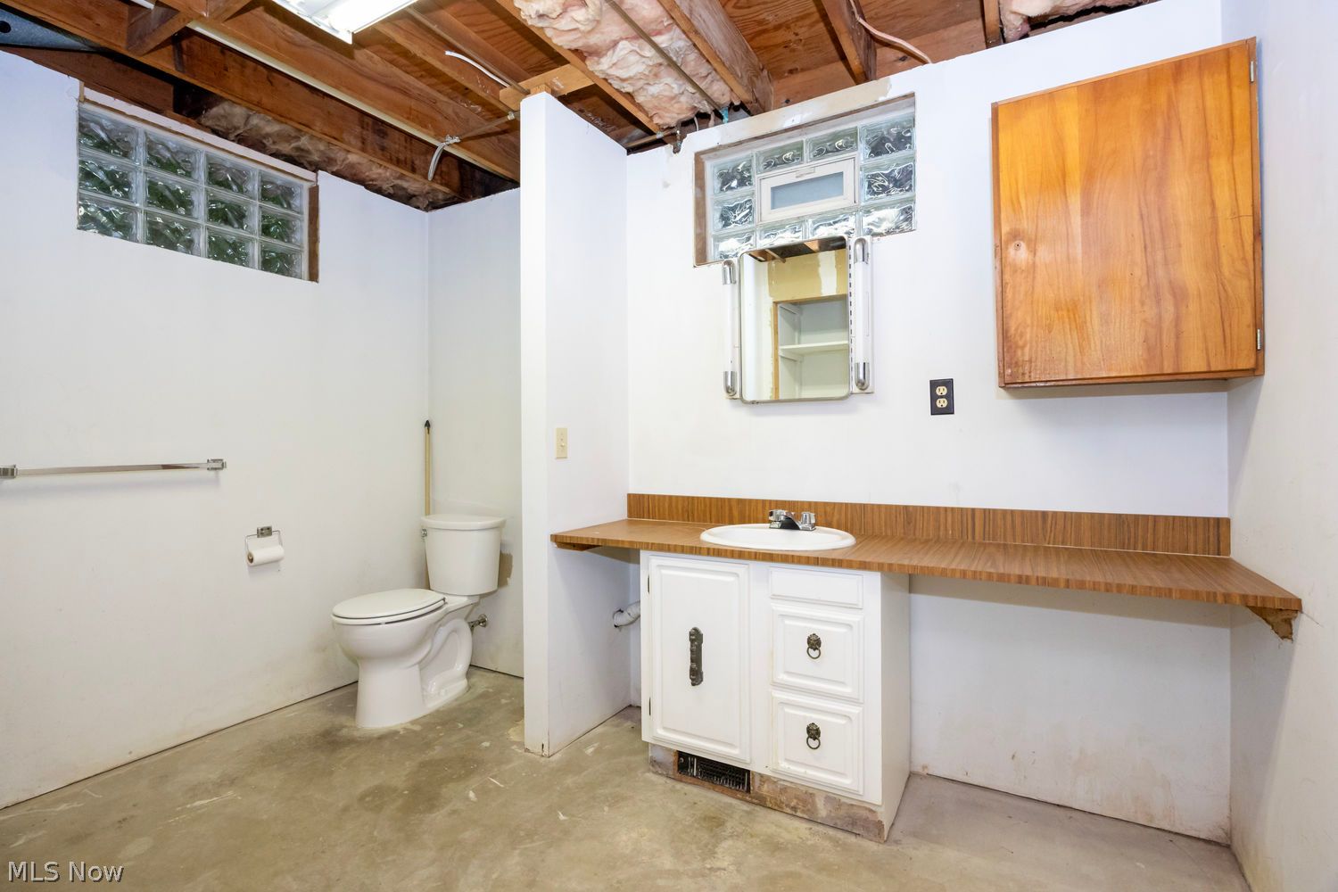 1678 Westwood Circle Wooster OH 44691