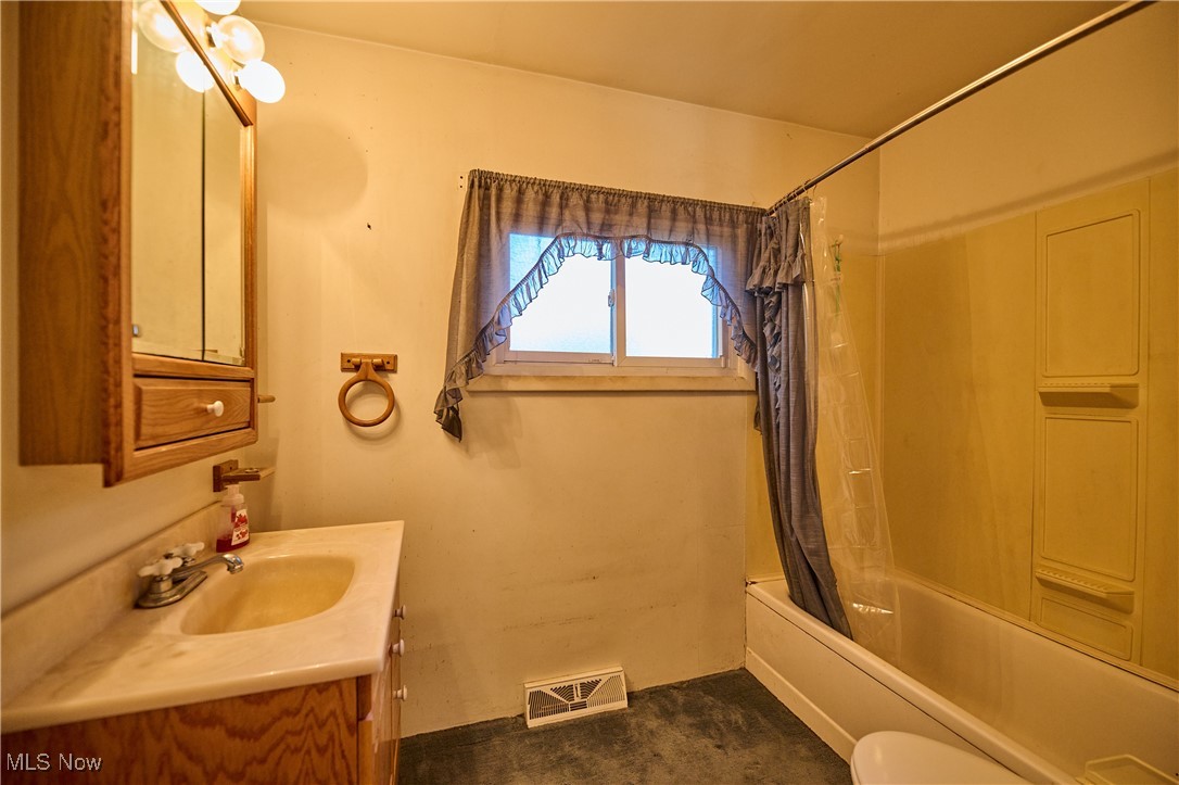 450 Stanton Avenue Akron OH 44301