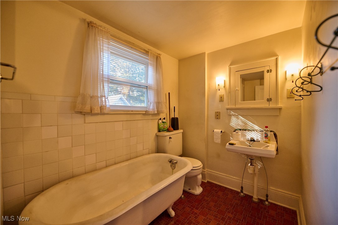 450 Stanton Avenue Akron OH 44301