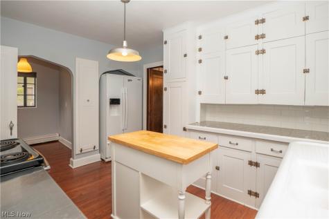 3878 Orchard Street Mogadore OH 44260