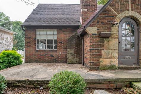 3878 Orchard Street Mogadore OH 44260