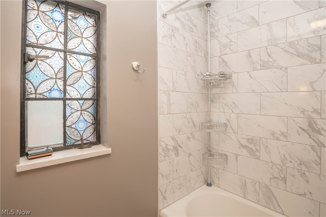3878 Orchard Street Mogadore OH 44260