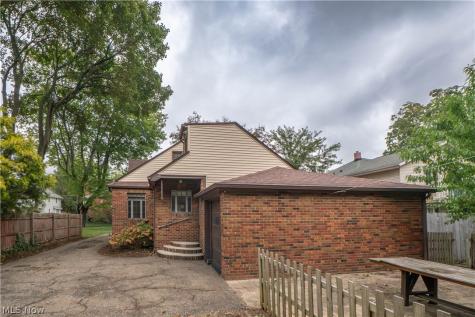 3878 Orchard Street Mogadore OH 44260