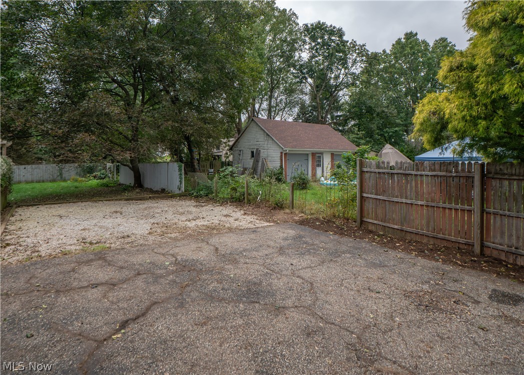3878 Orchard Street Mogadore OH 44260