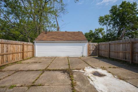 12600 Sprecher Avenue Cleveland OH 44135