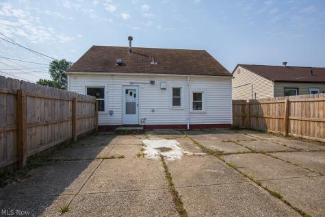 12600 Sprecher Avenue Cleveland OH 44135