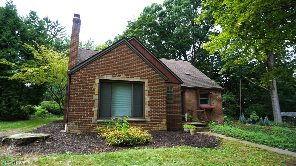 556 Royal Avenue Akron OH 44303
