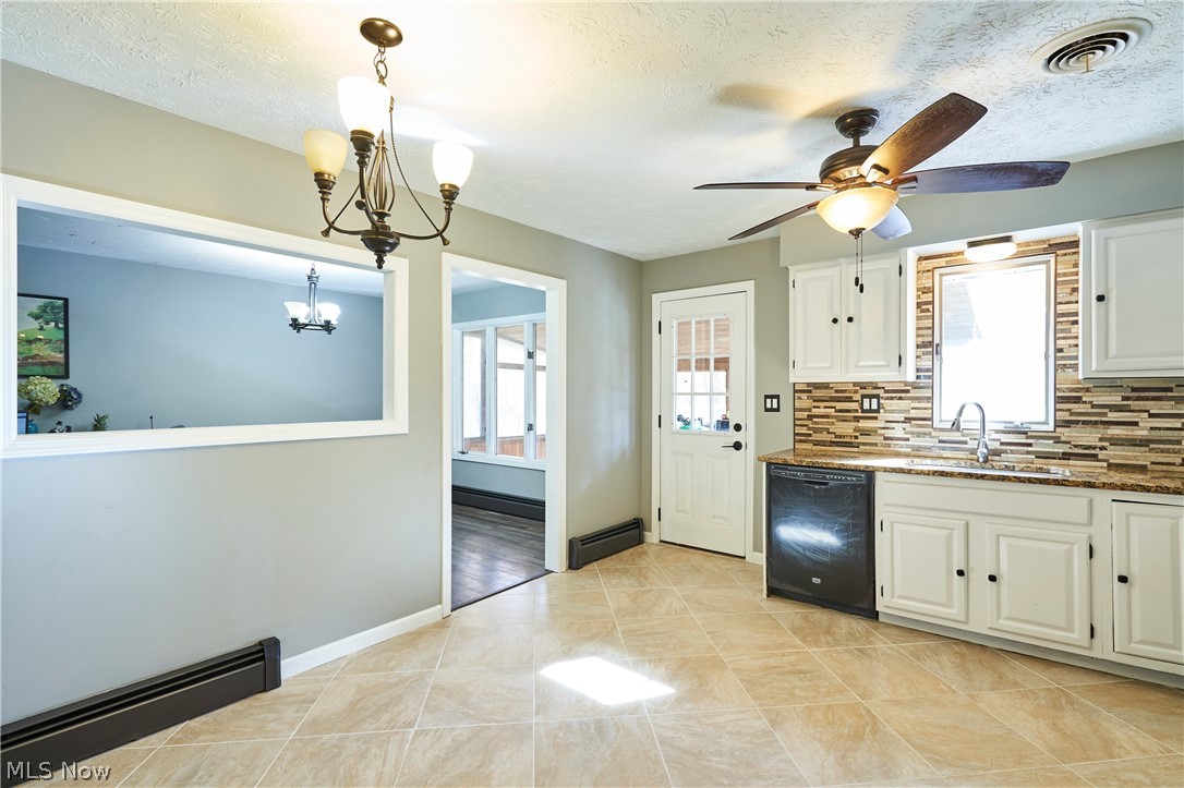 8585 Carmichael Drive Chesterland OH 44026
