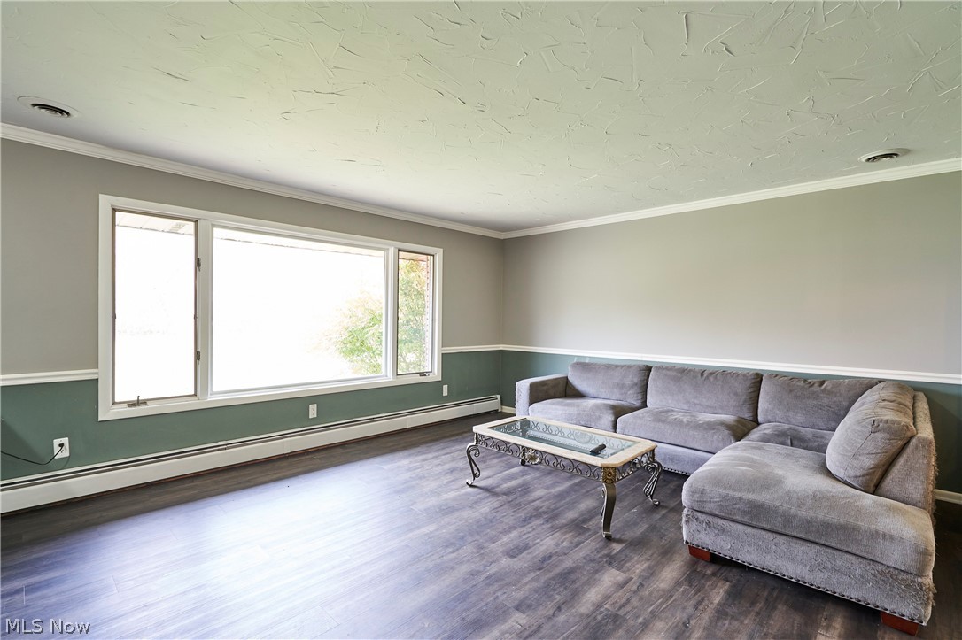 8585 Carmichael Drive Chesterland OH 44026