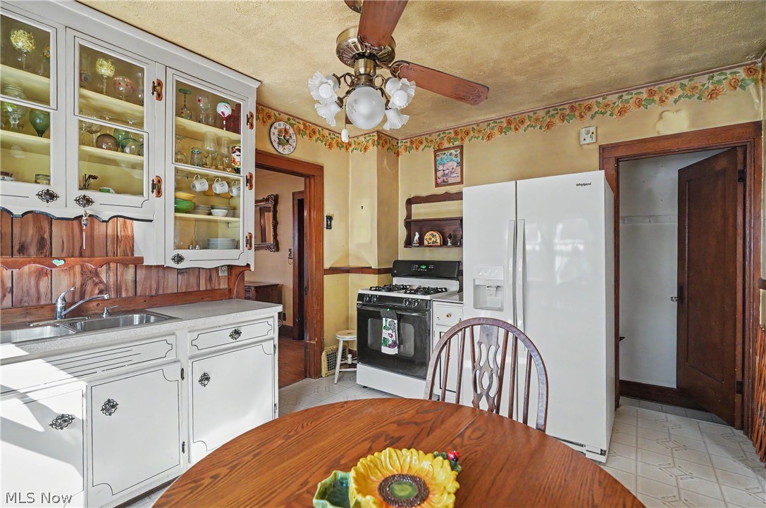 4119 Biddulph Avenue Cleveland OH 44109