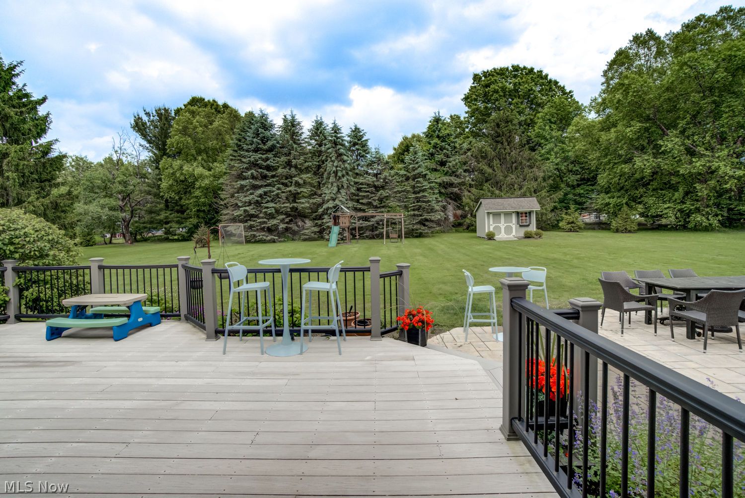 12 Kensington Drive Chagrin Falls OH 44022