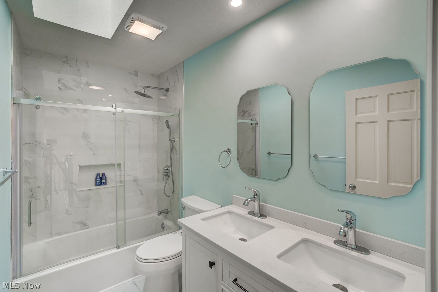 12 Kensington Drive Chagrin Falls OH 44022